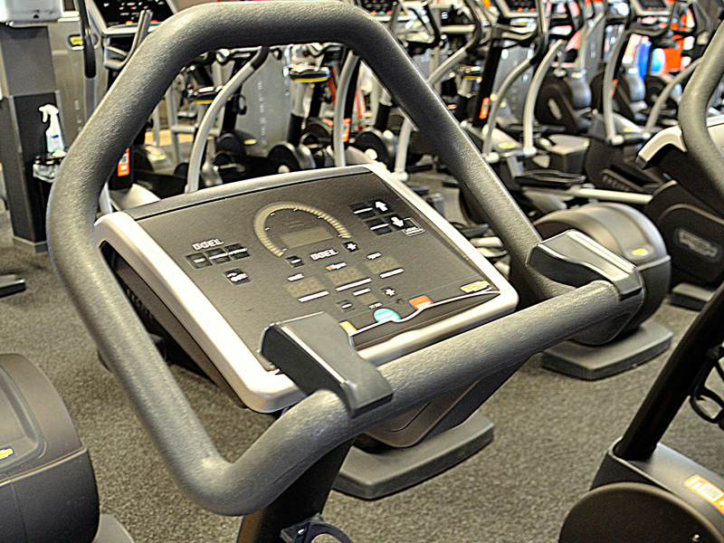 Basic-Fit - Zaandam | SportscholenCheck